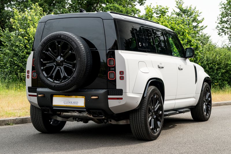 Land Rover Defender 110 OCTA P635 V8 SUV Petrol