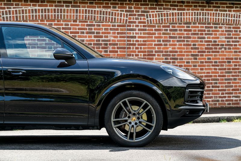 Porsche Cayenne 3.0T V6 SUV Petrol Tiptronic S 4WD