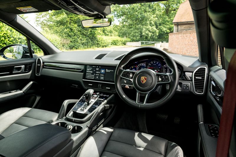 Porsche Cayenne 3.0T V6 SUV Petrol Tiptronic S 4WD
