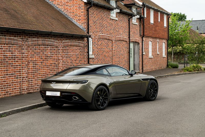 Aston Martin DB11 4.0 V8 Coupe Auto