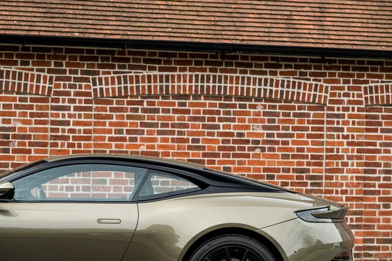 Aston Martin DB11 4.0 V8 Coupe Auto