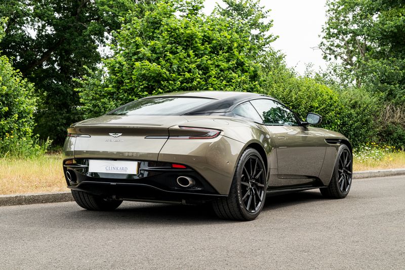 Aston Martin DB11 4.0 V8 Coupe Auto