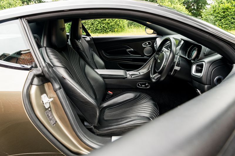 Aston Martin DB11 4.0 V8 Coupe Auto