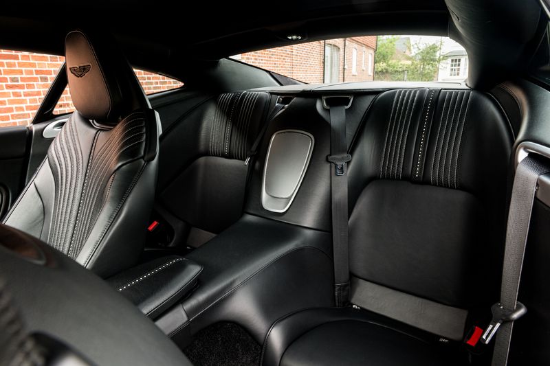 Aston Martin DB11 4.0 V8 Coupe Auto