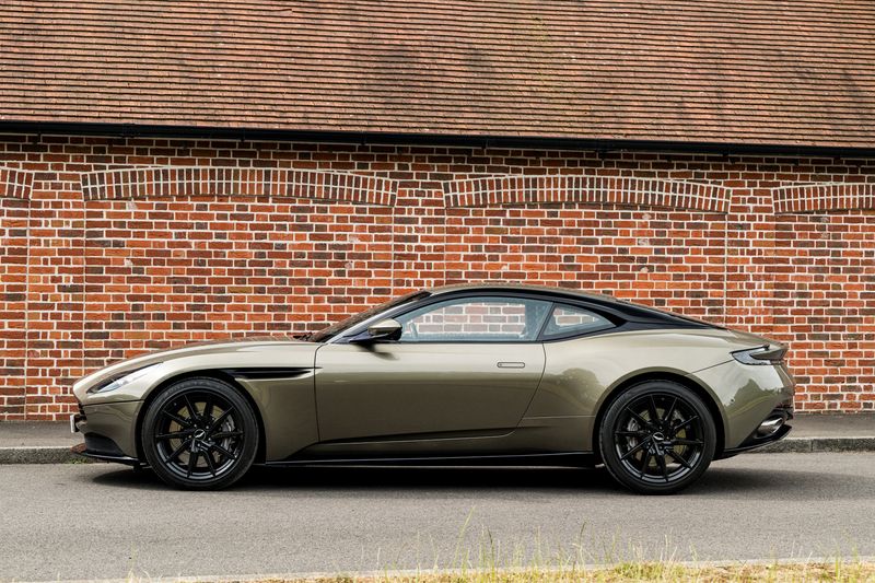 Aston Martin DB11 4.0 V8 Coupe Auto