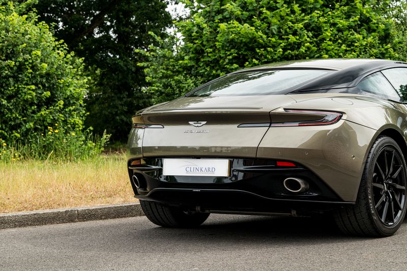Aston Martin DB11 4.0 V8 Coupe Auto