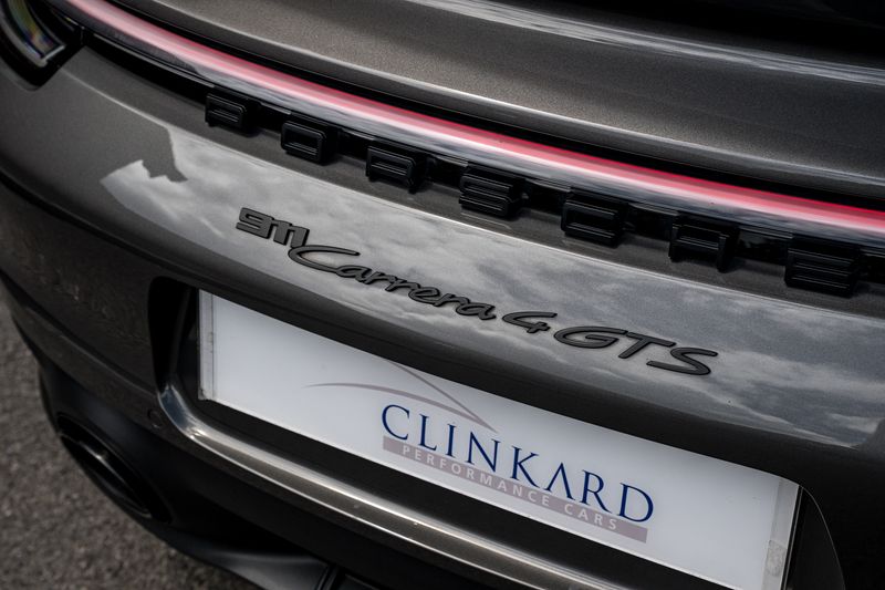 Porsche 911 (992) Carrera 4 GTS Coupe PDK
