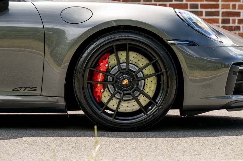 Porsche 911 (992) Carrera 4 GTS Coupe PDK