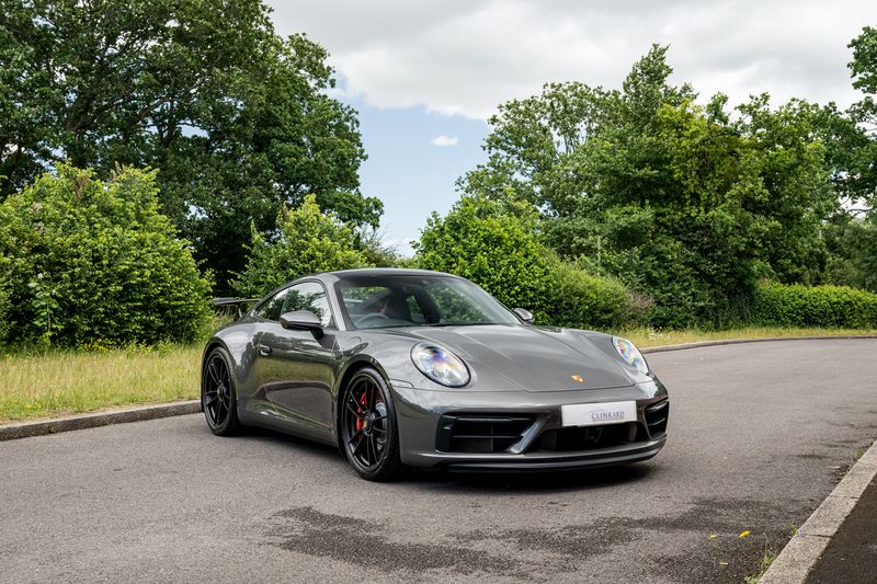 Porsche 911 (992) Carrera 4 GTS Coupe PDK