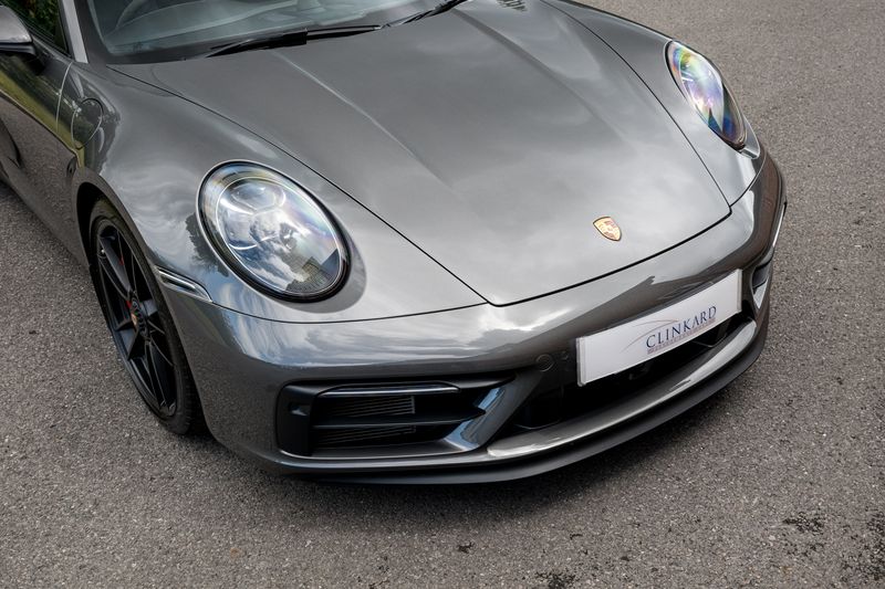 Porsche 911 (992) Carrera 4 GTS Coupe PDK