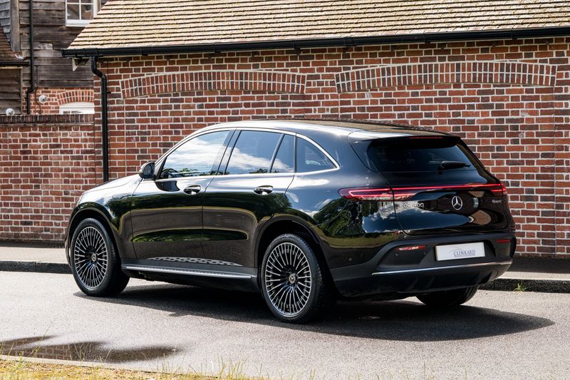 Mercedes-Benz EQC 400 AMG Line (Premium) Electric 4MATIC 80kWh