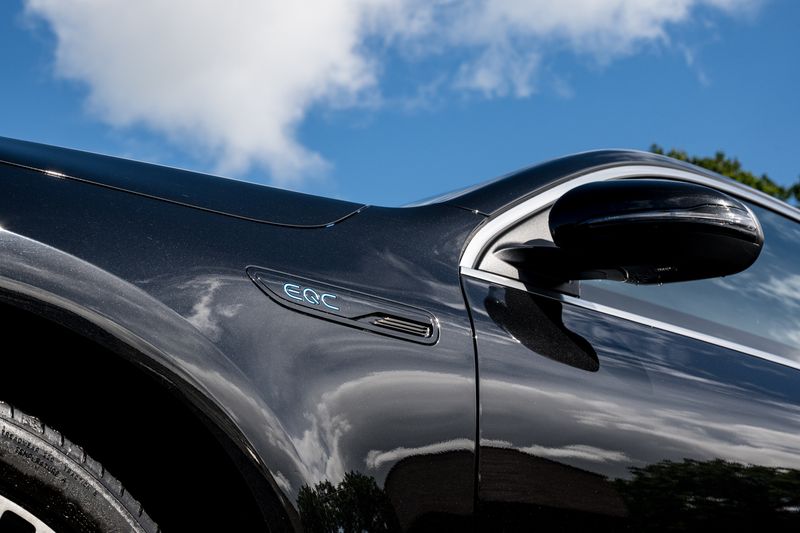 Mercedes-Benz EQC 400 AMG Line (Premium) Electric 4MATIC 80kWh