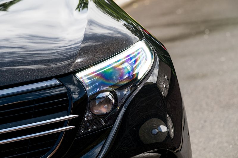 Mercedes-Benz EQC 400 AMG Line (Premium) Electric 4MATIC 80kWh