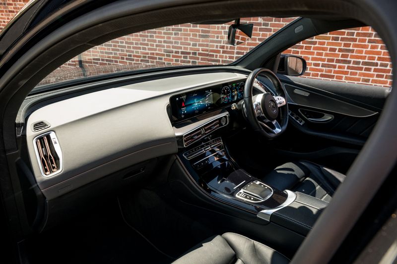 Mercedes-Benz EQC 400 AMG Line (Premium) Electric 4MATIC 80kWh