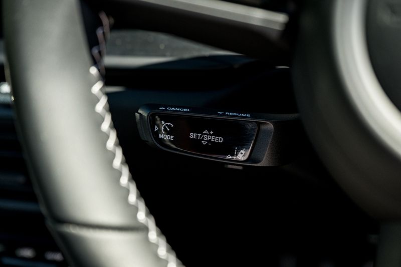 Porsche 911 (992.2) GT3 Touring