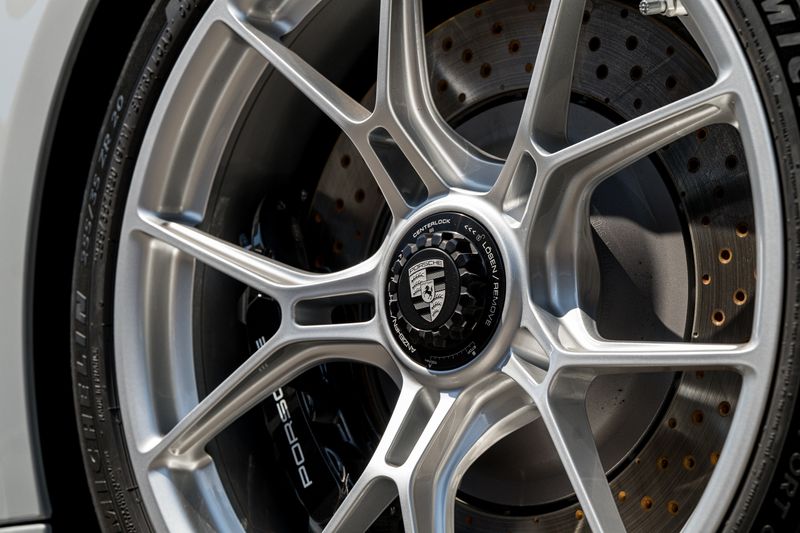 Porsche 911 (992.2) GT3 Touring