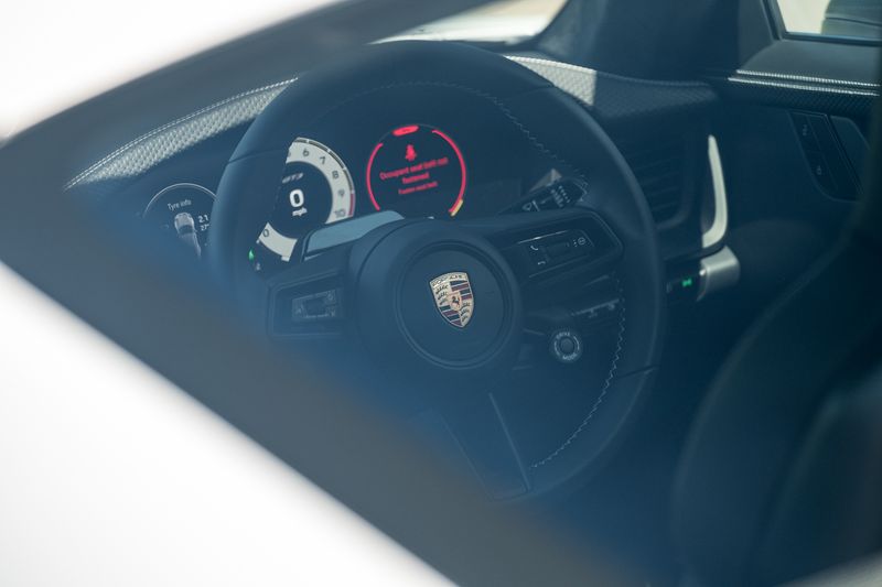 Porsche 911 (992.2) GT3 Touring