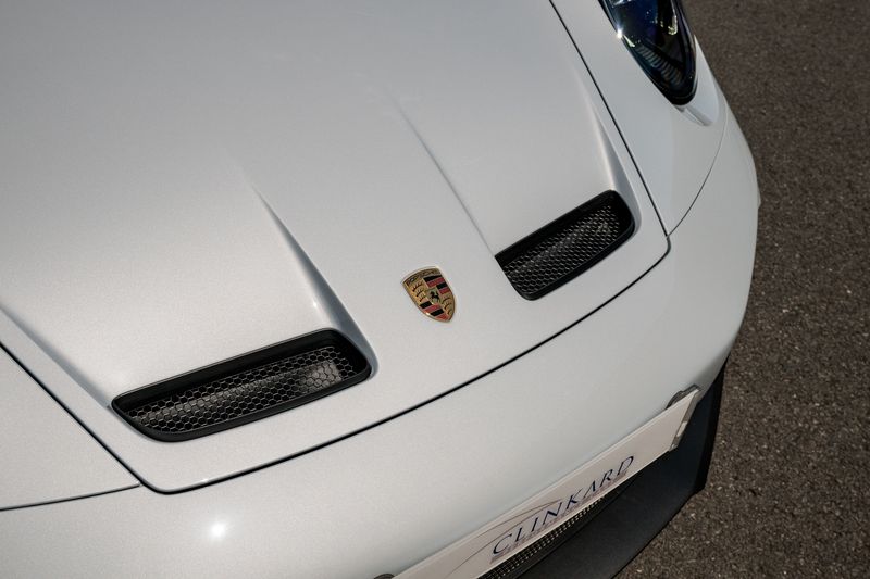 Porsche 911 (992.2) GT3 Touring