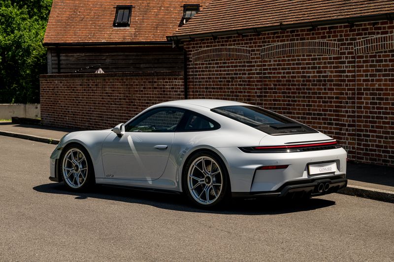 Porsche 911 (992.2) GT3 Touring