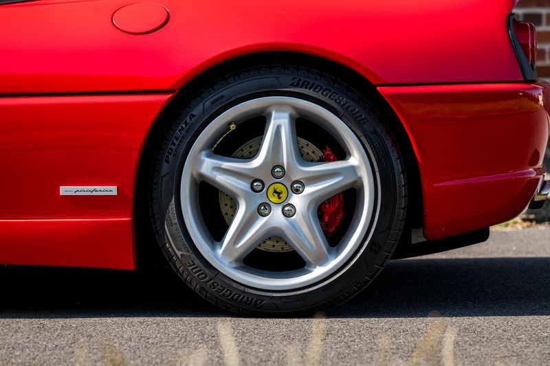 Ferrari 355 F1 Spider (RHD) Fiorano Handling Pack