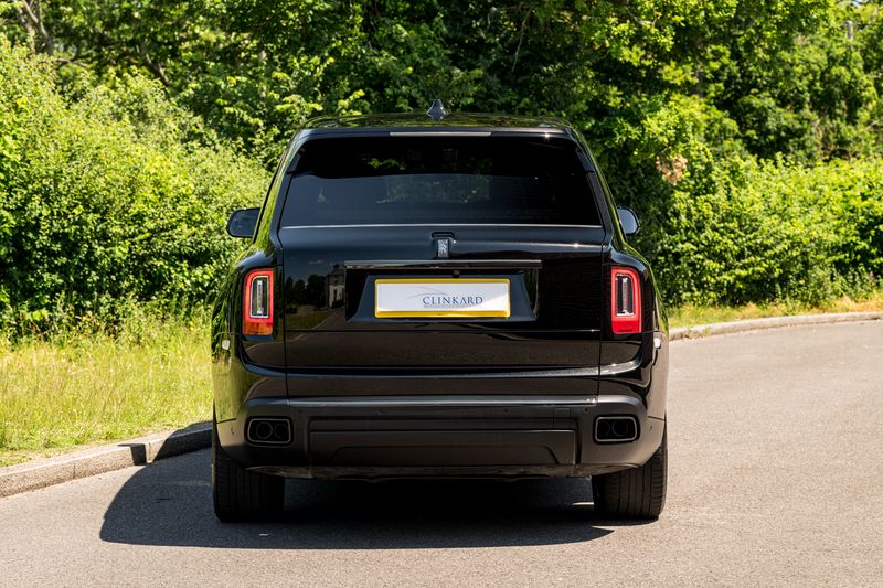 Rolls Royce CULLINAN BLACK BADGE AUTO