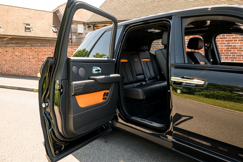 Rolls Royce CULLINAN BLACK BADGE AUTO
