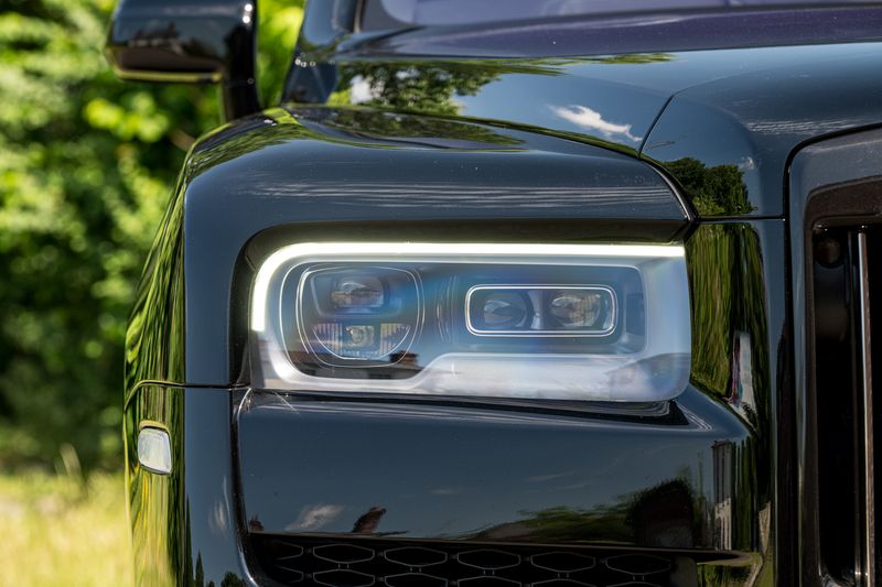 Rolls Royce CULLINAN BLACK BADGE AUTO
