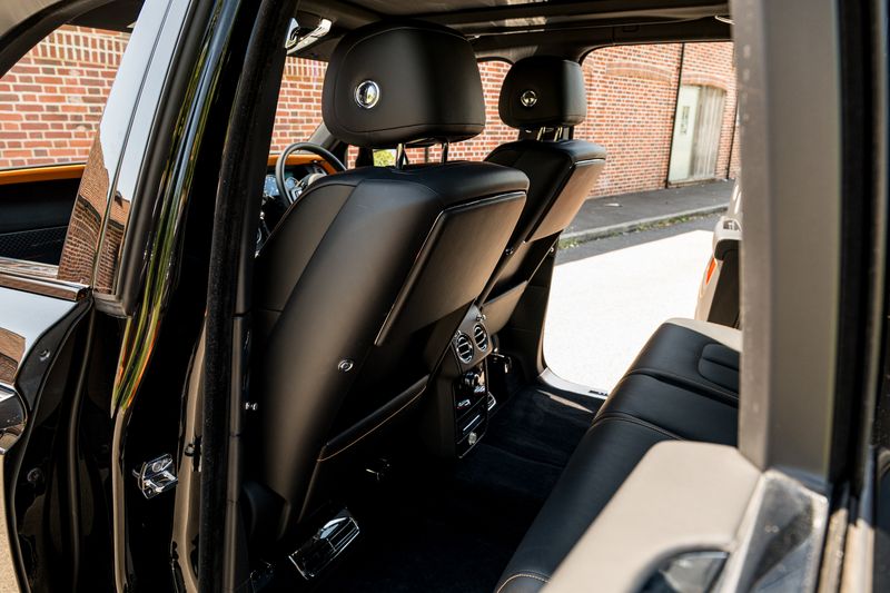 Rolls Royce CULLINAN BLACK BADGE AUTO
