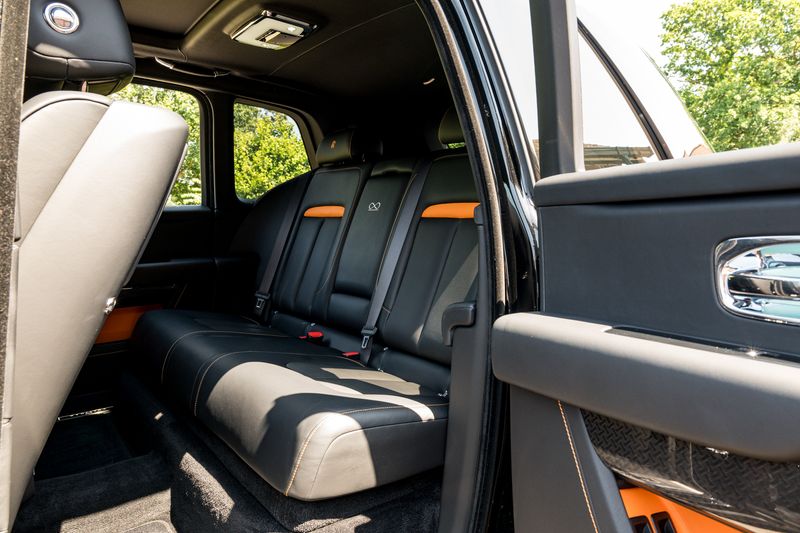 Rolls Royce CULLINAN BLACK BADGE AUTO