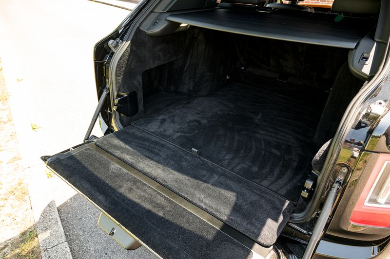 Rolls Royce CULLINAN BLACK BADGE AUTO