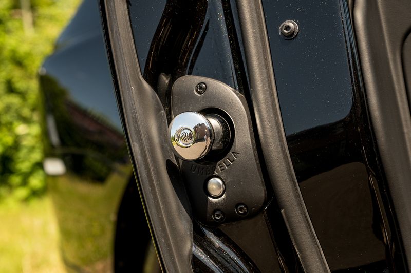 Rolls Royce CULLINAN BLACK BADGE AUTO