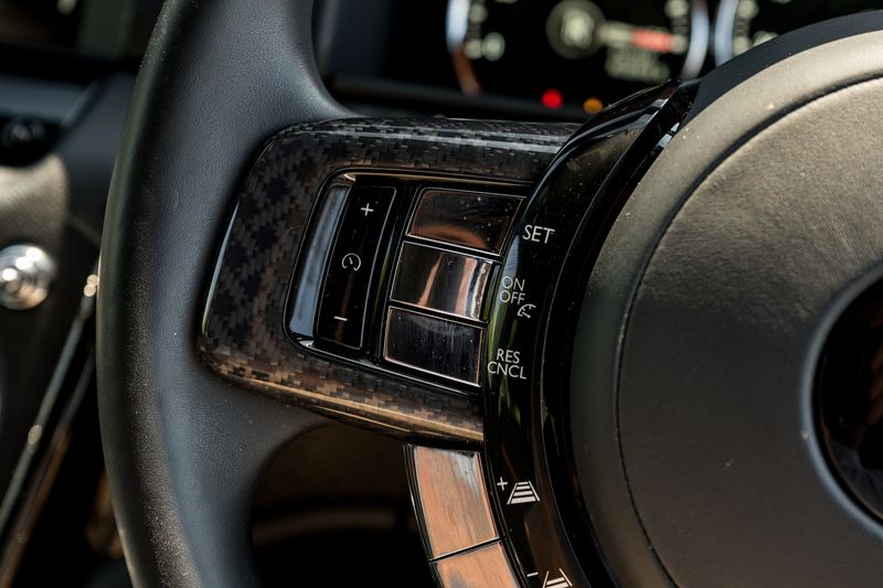 Rolls Royce CULLINAN BLACK BADGE AUTO