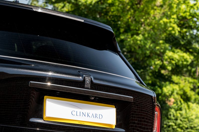 Rolls Royce CULLINAN BLACK BADGE AUTO