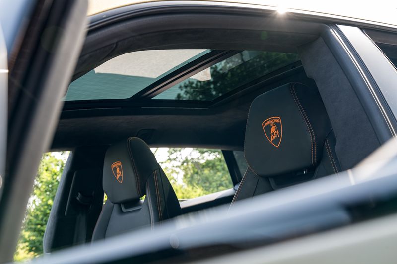 Lamborghini Urus S