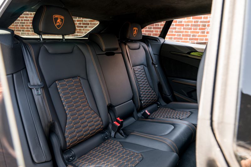 Lamborghini Urus S