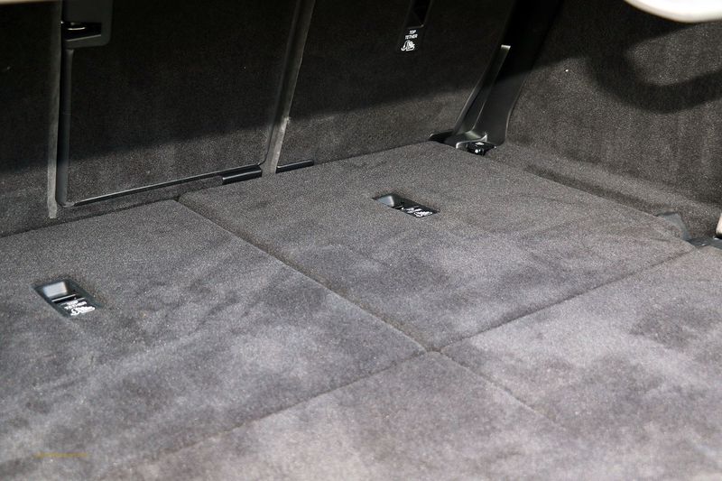 Landrover Discovery Luxury HSE SDV6