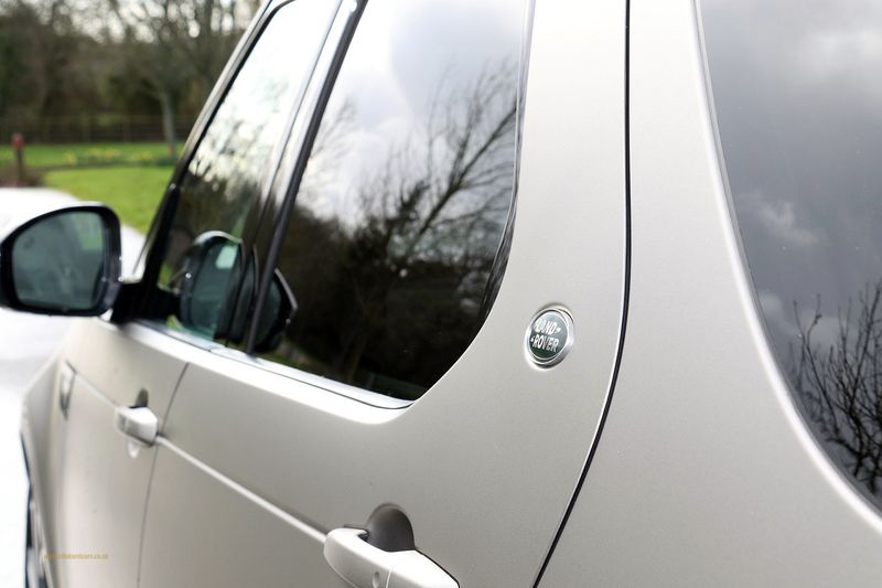 Landrover Discovery Luxury HSE SDV6