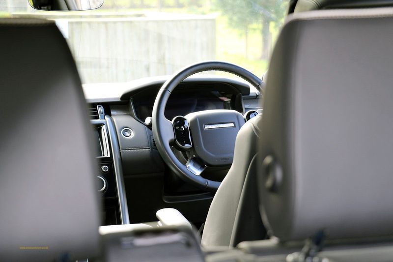 Landrover Discovery Luxury HSE SDV6
