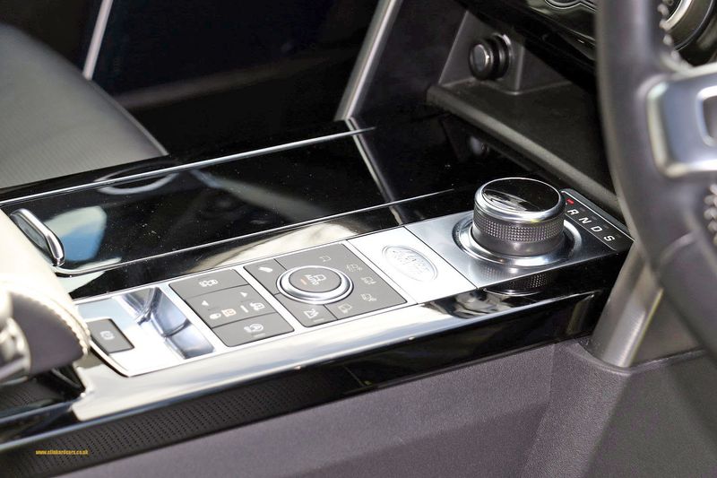 Landrover Discovery Luxury HSE SDV6