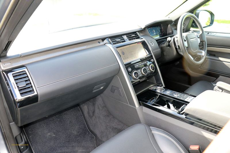 Landrover Discovery Luxury HSE SDV6