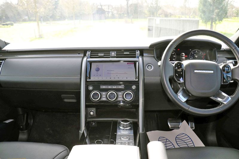 Landrover Discovery Luxury HSE SDV6