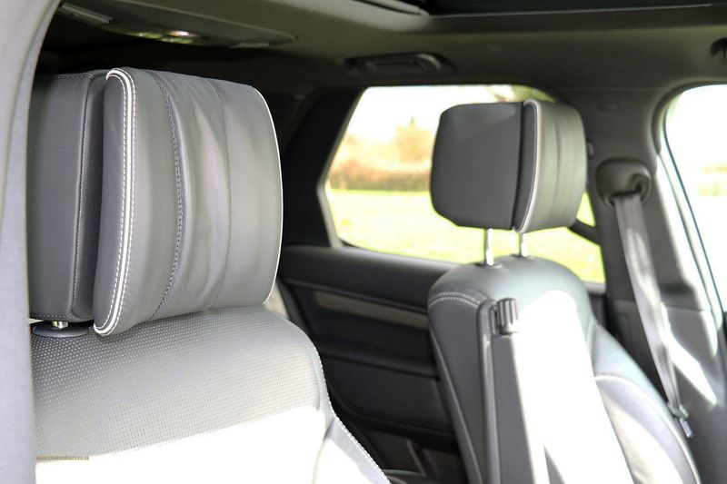 Landrover Discovery Luxury HSE SDV6