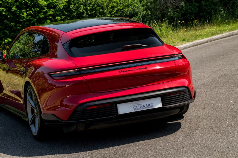 Porsche Taycan Performance Plus Turbo S Sport Turismo (11kW Charger 93.4kWh)