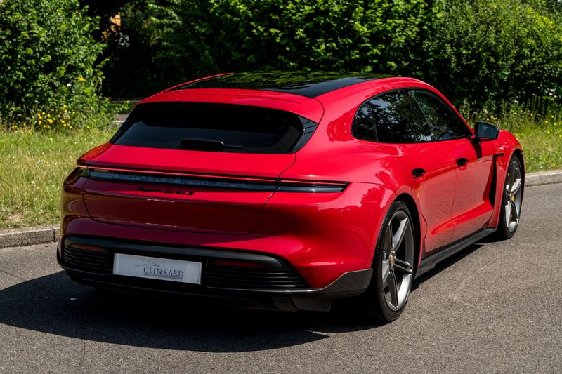 Porsche Taycan Performance Plus Turbo S Sport Turismo (11kW Charger 93.4kWh)