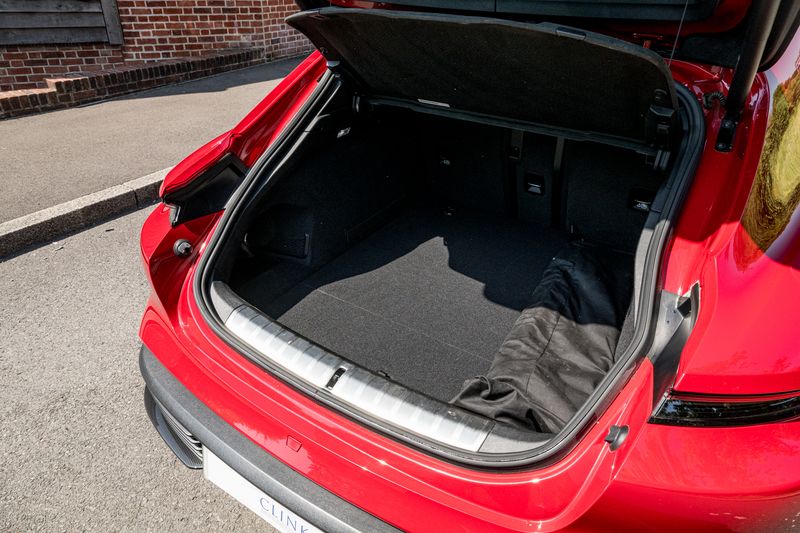 Porsche Taycan Performance Plus Turbo S Sport Turismo (11kW Charger 93.4kWh)