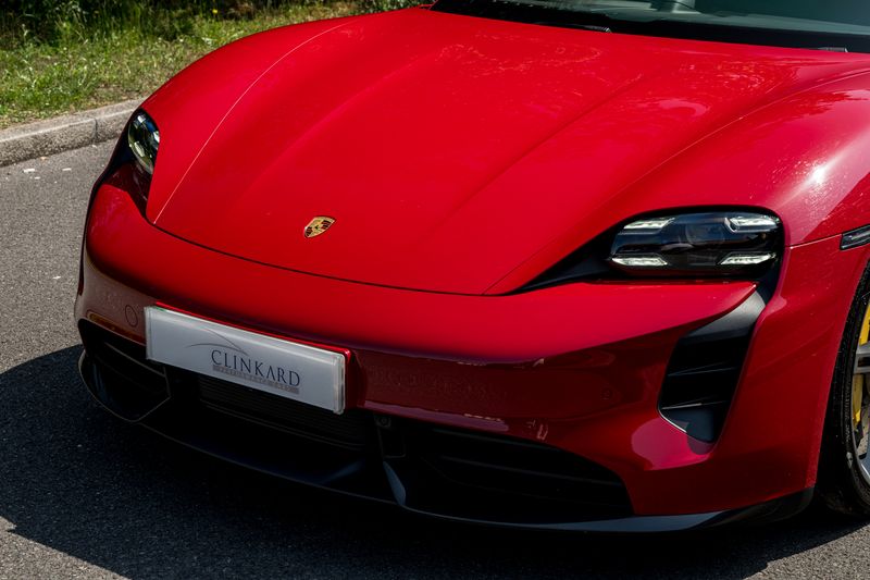 Porsche Taycan Performance Plus Turbo S Sport Turismo (11kW Charger 93.4kWh)