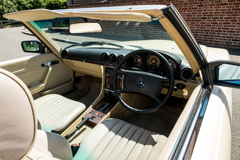 Mercedes-Benz 300 SL 3.0 Automatic