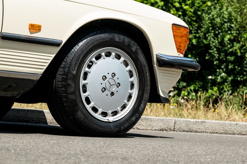 Mercedes-Benz 300 SL 3.0 Automatic