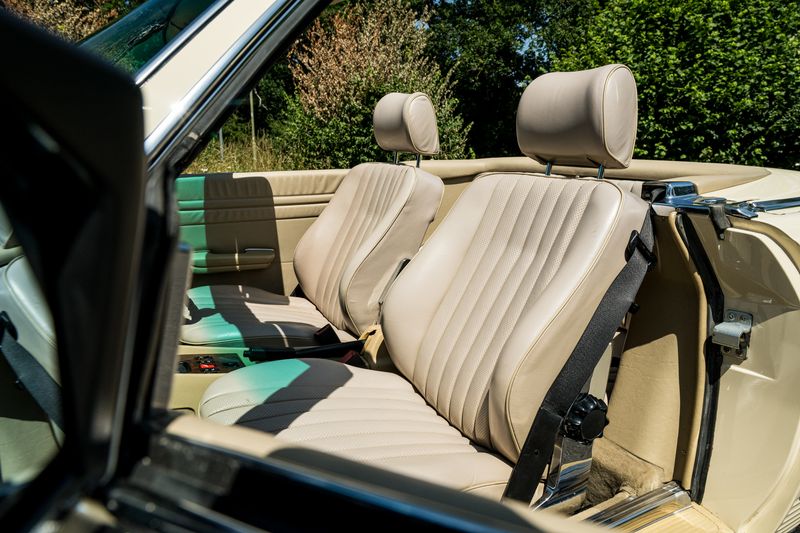 Mercedes-Benz 300 SL 3.0 Automatic