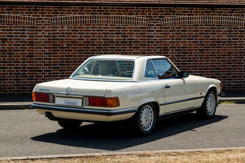 Mercedes-Benz 300 SL 3.0 Automatic